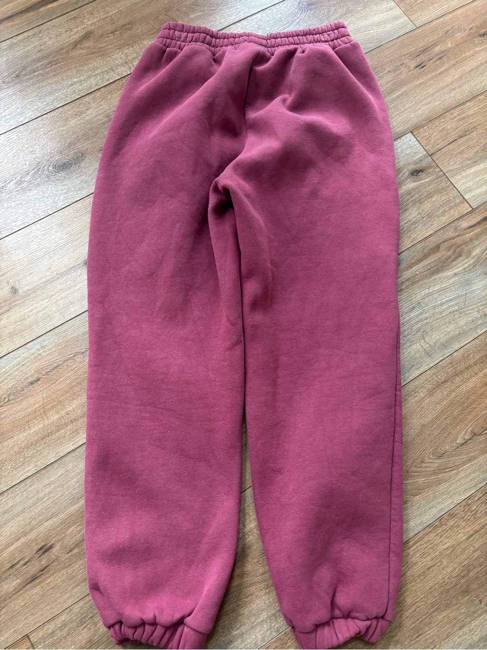 Comfrt berry  Hoodie & Jogger Set Medium - Picture 7 of 7